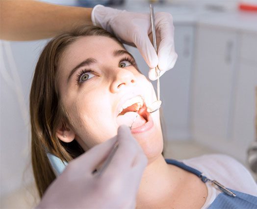 gum disease warning signs cheltenham